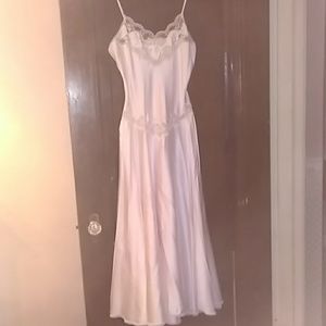 Night gown